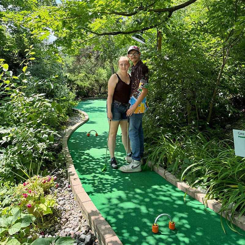 great-marriages-sheboygan-mini-golf-fundraiser-tom-jerrys-plymouth-2 great-marriages-sheboygan-mini-golf-fundraiser-tom-jerrys-plymouth-2